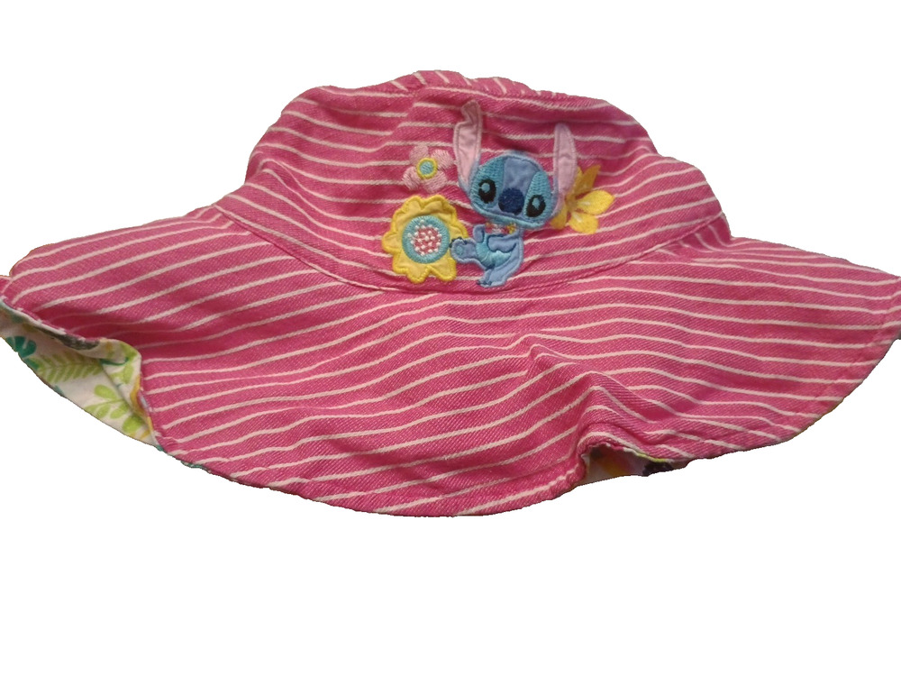 Disney Embroidered Applique Stitch Reversible Tropical Birds Parrot Bucket Hat
